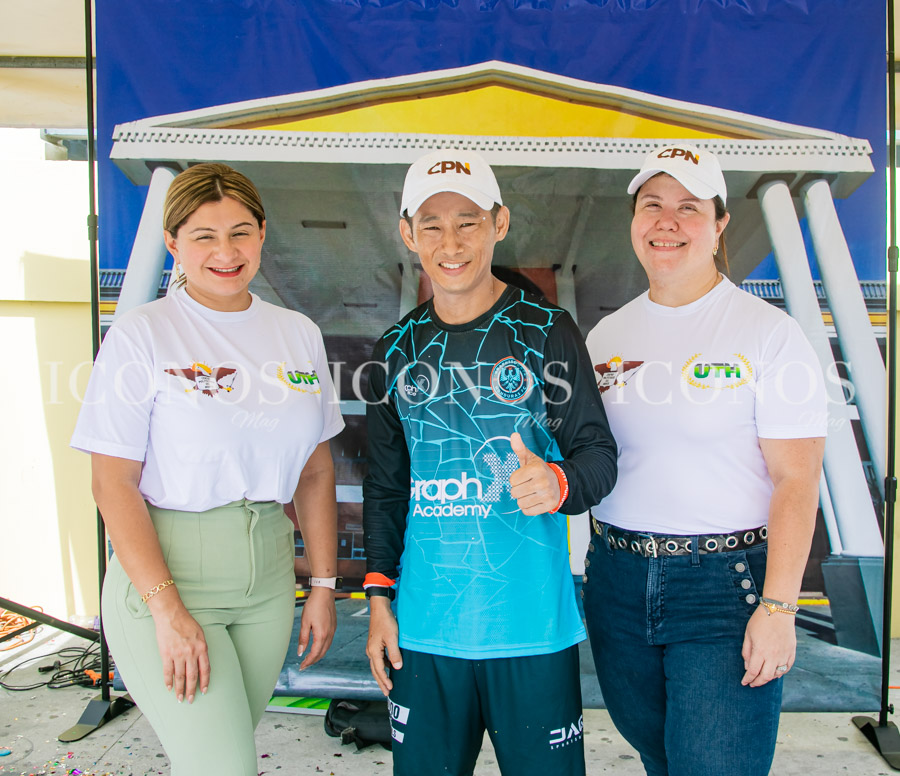 Donativo UTH y CPN a escuela José Simón Azcona Chamelecón