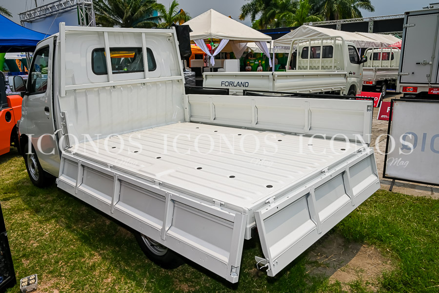 Toyota Lite Ace 2023 (2)