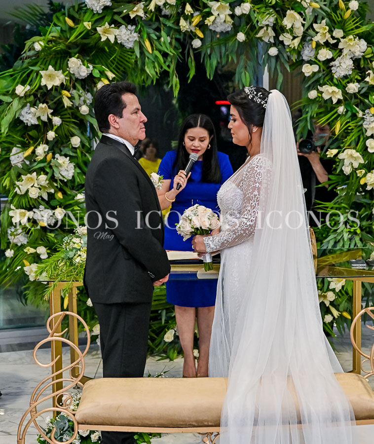 Boda civil Erika Álvarez y Francisco Somoza parte 1 (2)
