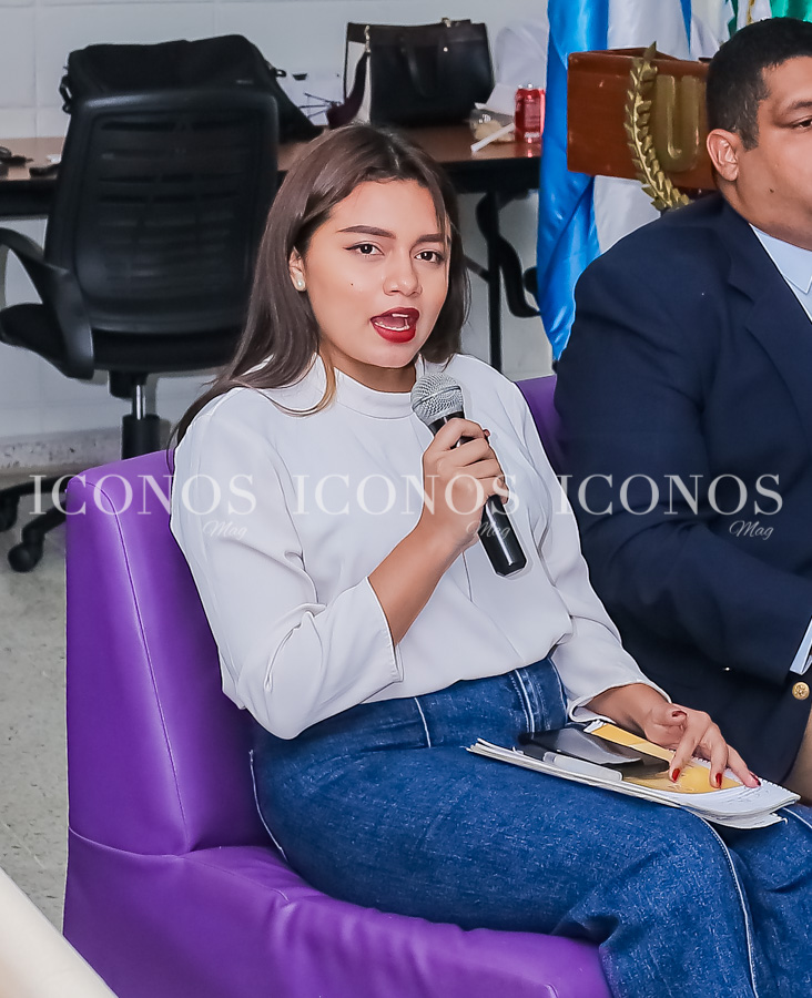 La Política de Libre Competencia en Honduras by UTH Tegucigalpa