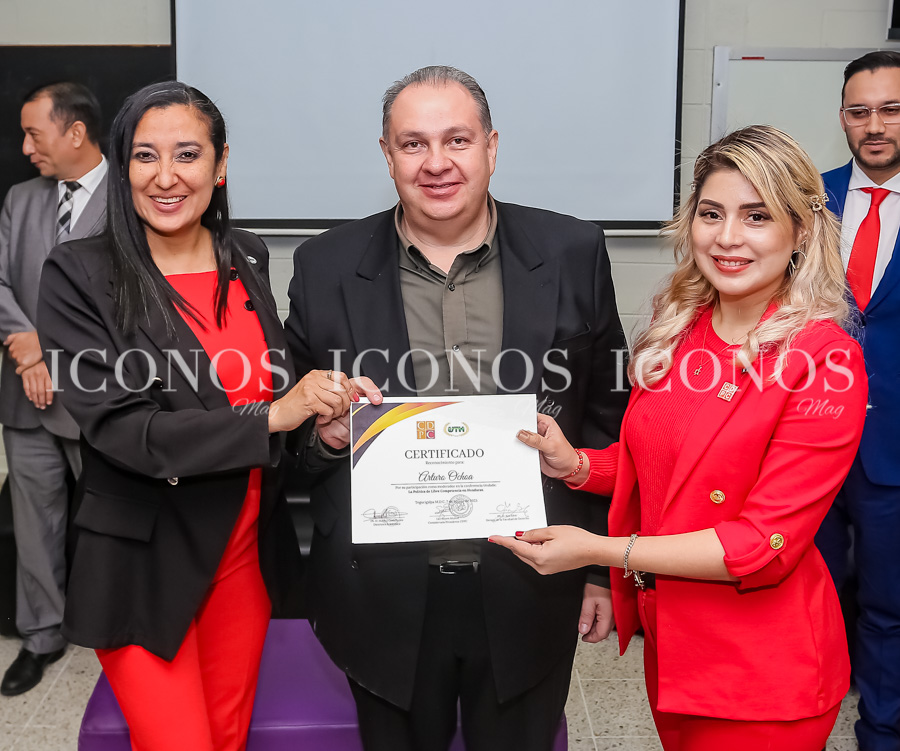 La Política de Libre Competencia en Honduras by UTH Tegucigalpa