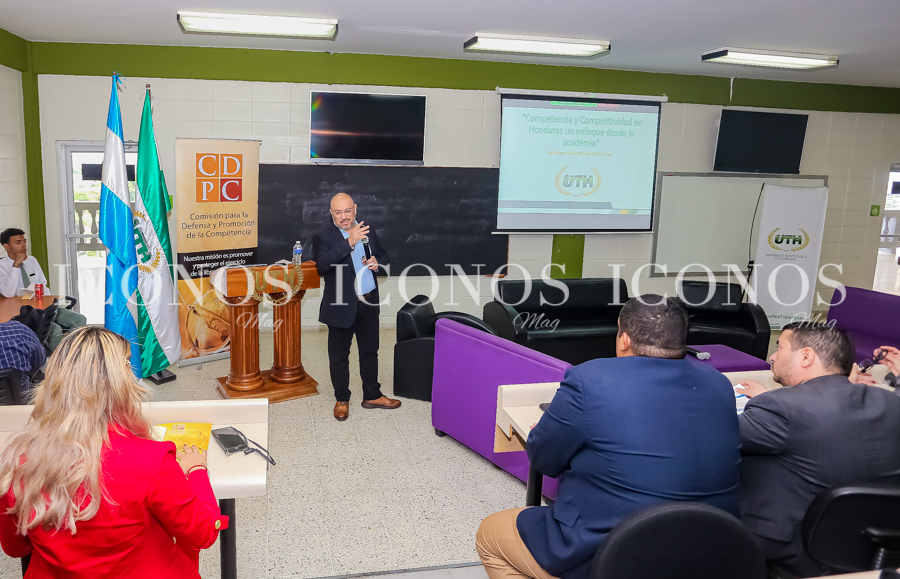 La Política de Libre Competencia en Honduras by UTH Tegucigalpa