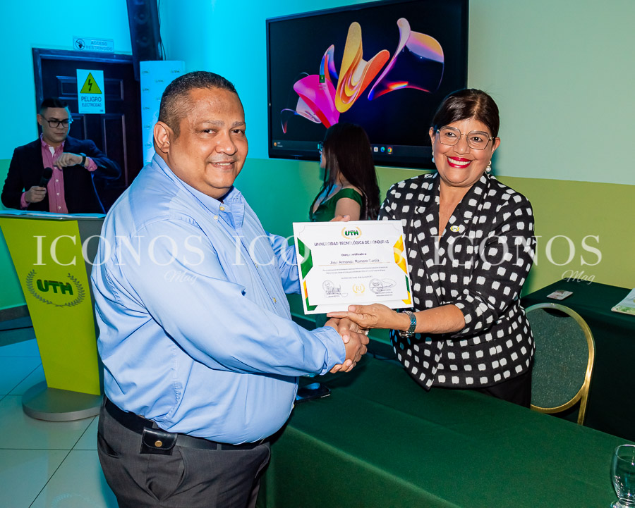 Diplomado derecho laboral en la gestión del talento humano by UTH