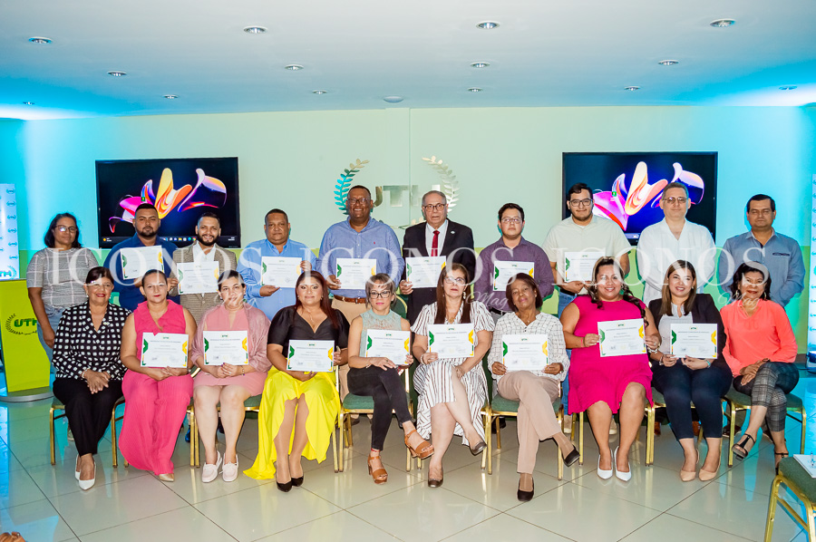 Diplomado derecho laboral en la gestión del talento humano by UTH