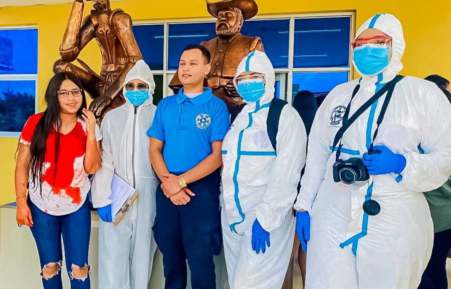 Estudiantes UCENM realizan simulacro de escena del crimen