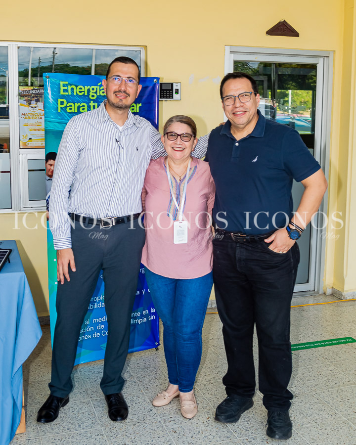 Feria proyectos de gerencia de negocios 2023 by UTH Honduras