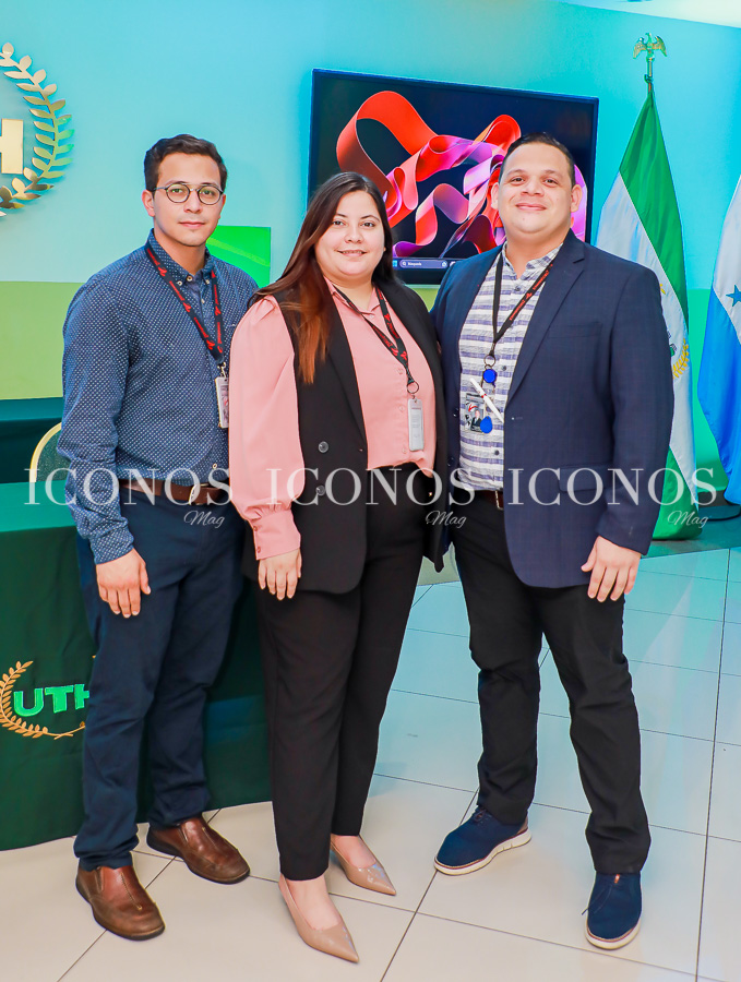 Firma convenio by UTH Honduras y Zero Variance (1)