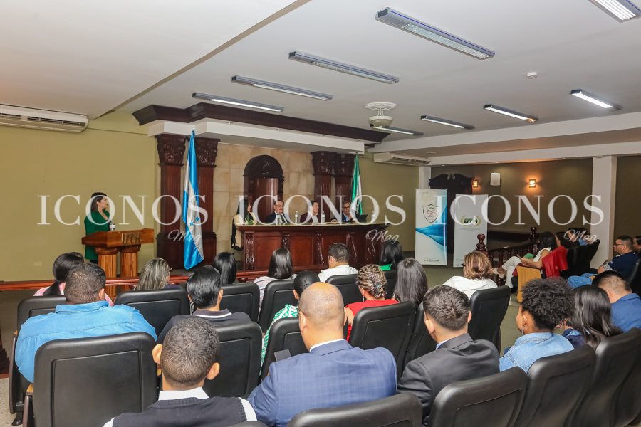 Foro elección del fiscal general y el fiscal adjunto by UTH Tegucigalpa
