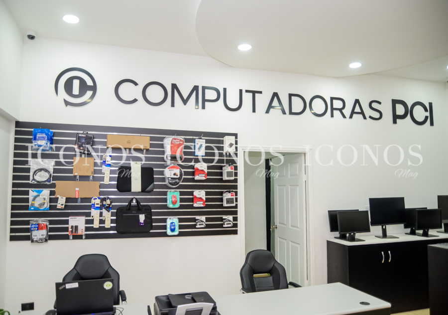 Inauguración Computadoras PCI City Mall Tegucigalpa