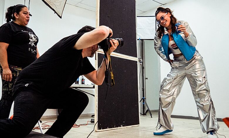 PORTADA Pepsi Angie Flores Manuel Turizo-min