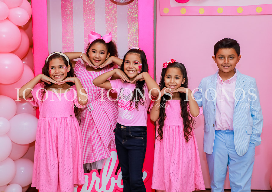 Piñata y cumpleaños de Brianna Lucía Beckeles Brocato 1