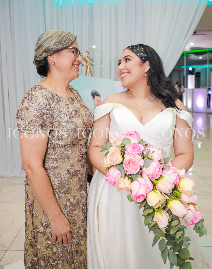 Boda Reina Rivas y Hashem El Ajluni (1)