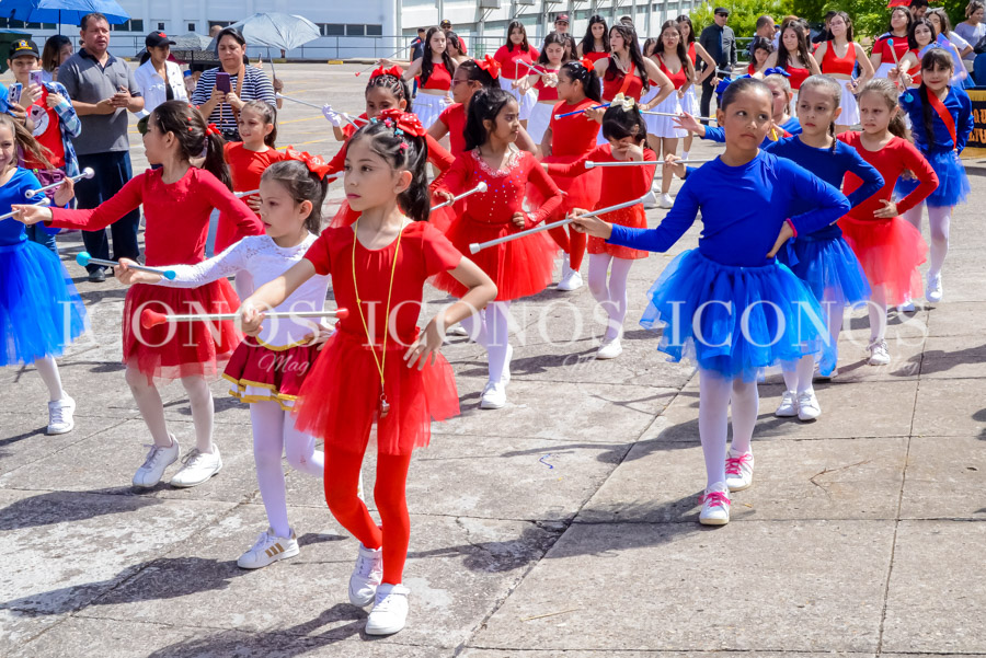 Desfile patrio escuela bilingüe Happy Summer UTH campus Tegucigalpa