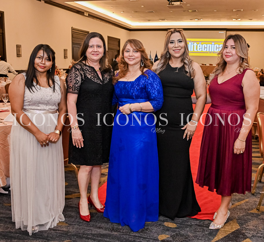 Doctorado Honoris Causa en Educación 2023 by UPH Honduras 1