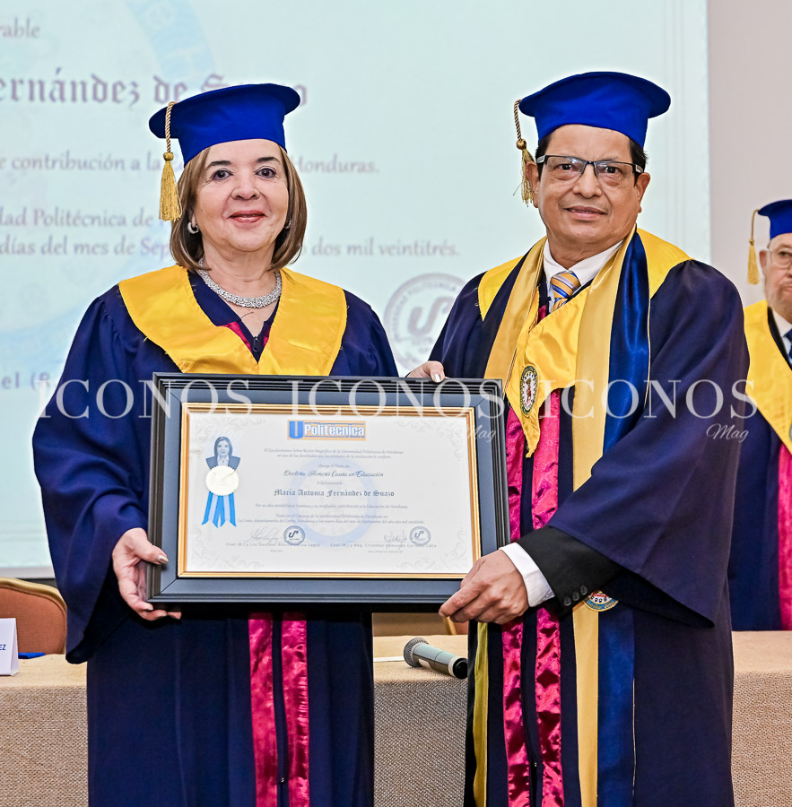 Doctorado Honoris Causa en Educación 2023 by UPH Honduras 2