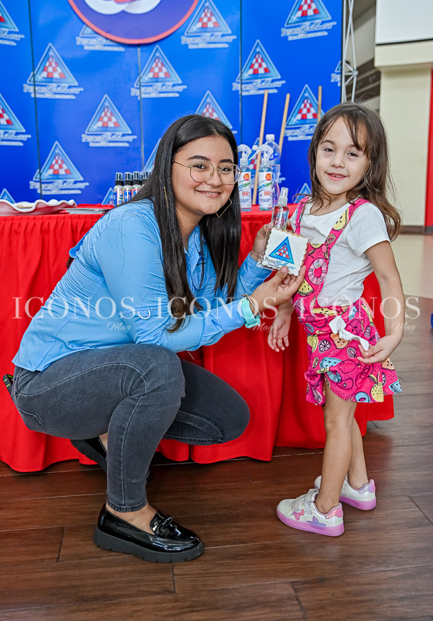 El 35 aniversario de Pisos Brillantes