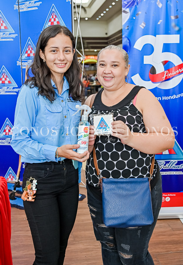 El 35 aniversario de Pisos Brillantes