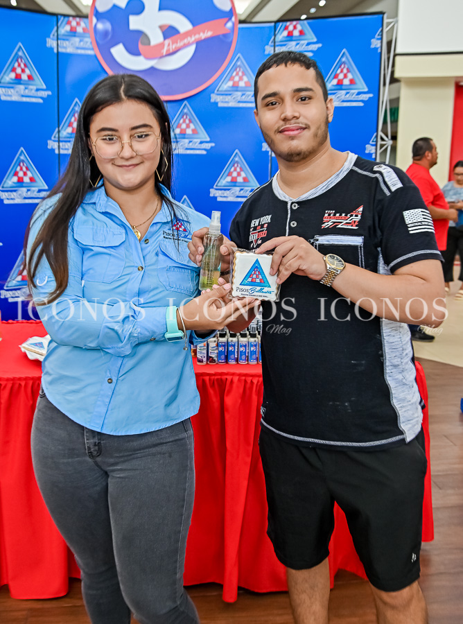 El 35 aniversario de Pisos Brillantes