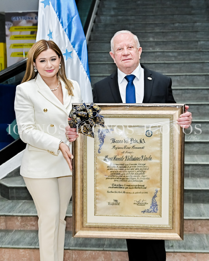 Homenaje Roger Danilo Valladares Varela by Banpais 2
