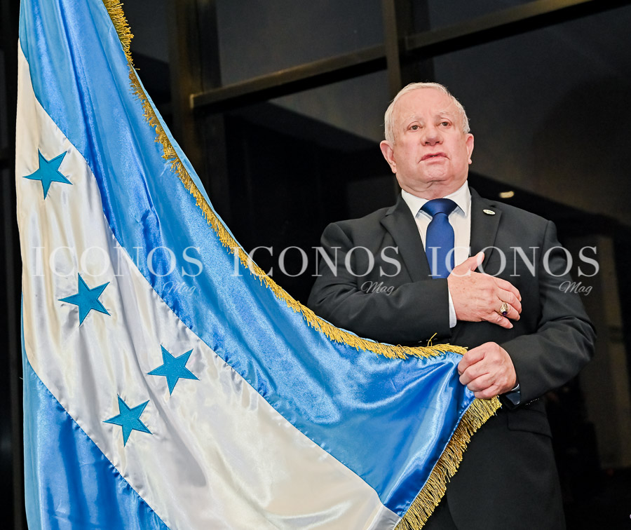 Homenaje Roger Danilo Valladares Varela by Banpais 2