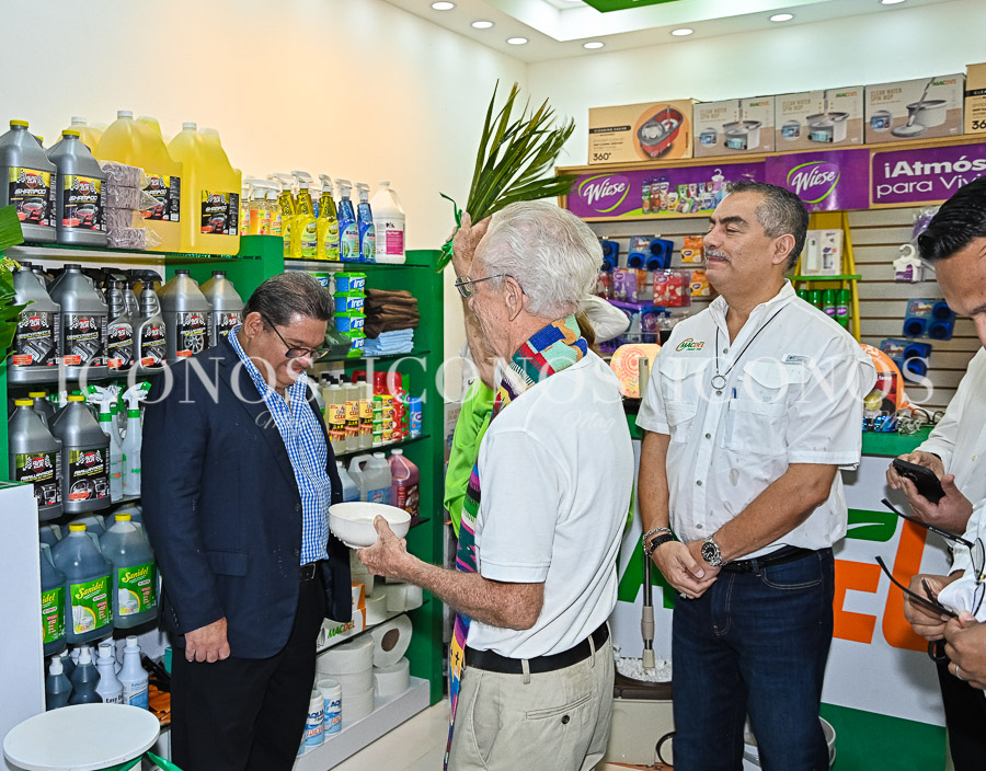 Inauguración Macdel Express en El Progreso