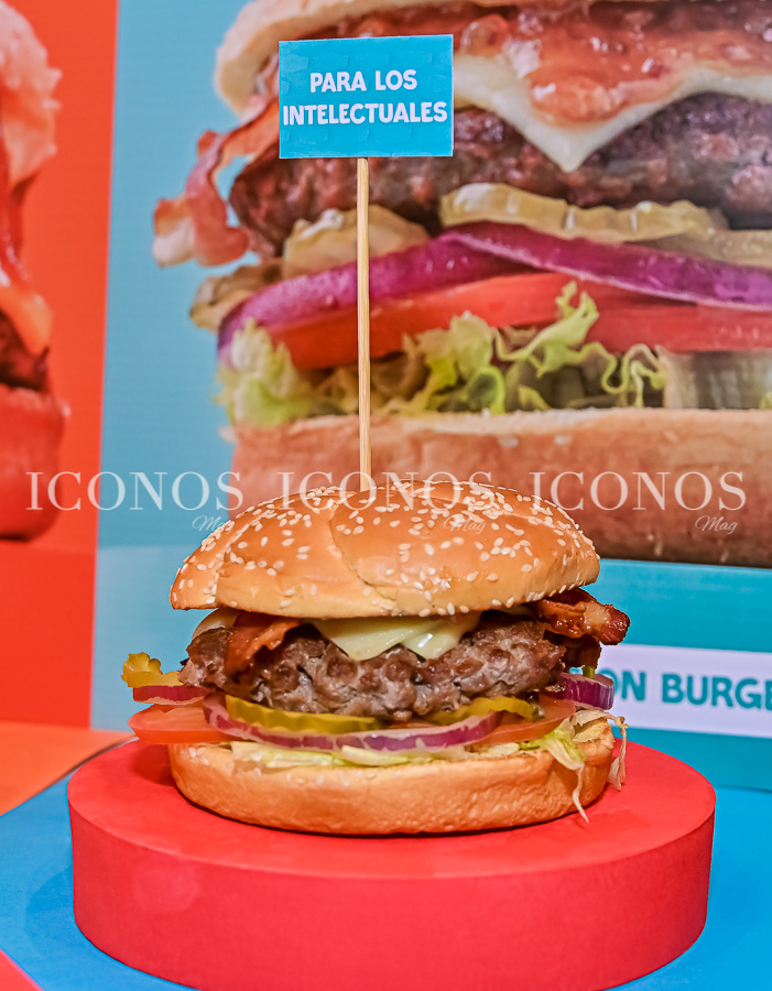 Lanzamiento Burger Madness by Denny's Honduras (1)