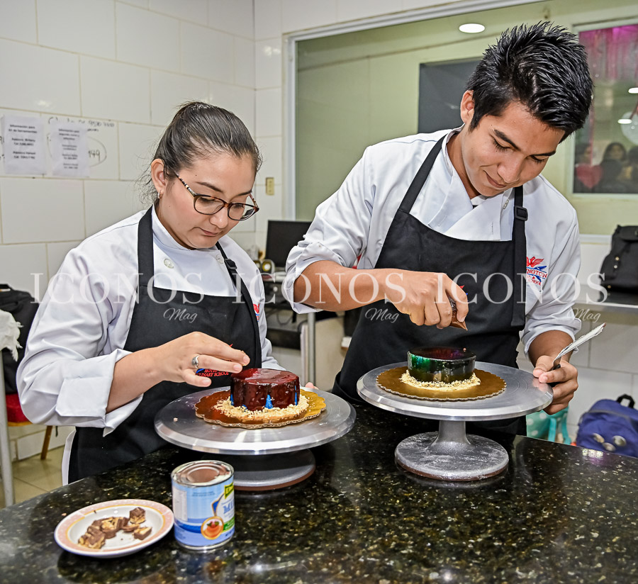 Los hermanos Xiomara Aguilar y Ángel David orgullo Washington Academy
