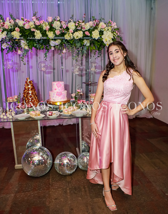 Quince años Aida Handal (1)