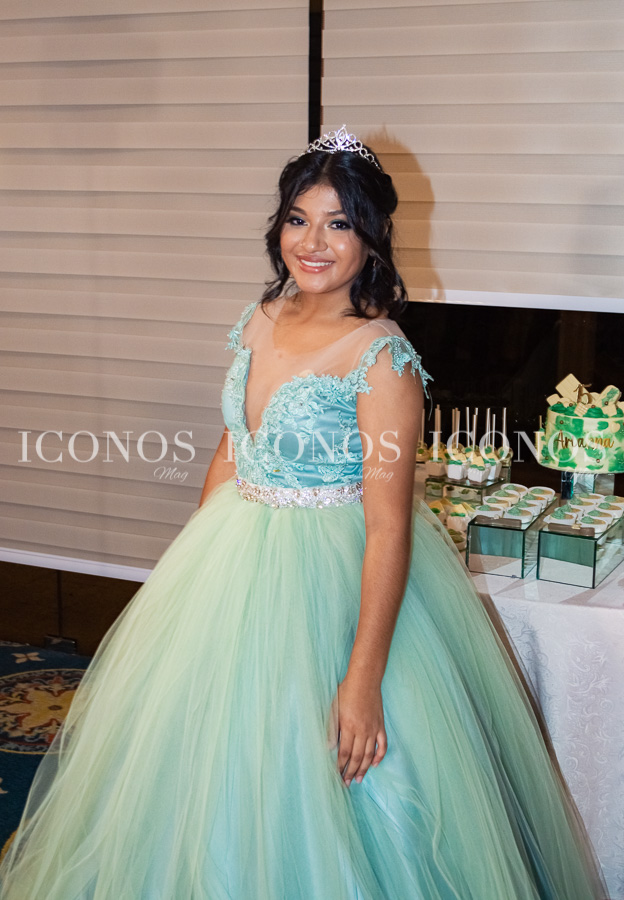 Quince anos Arianna Trochez (25)