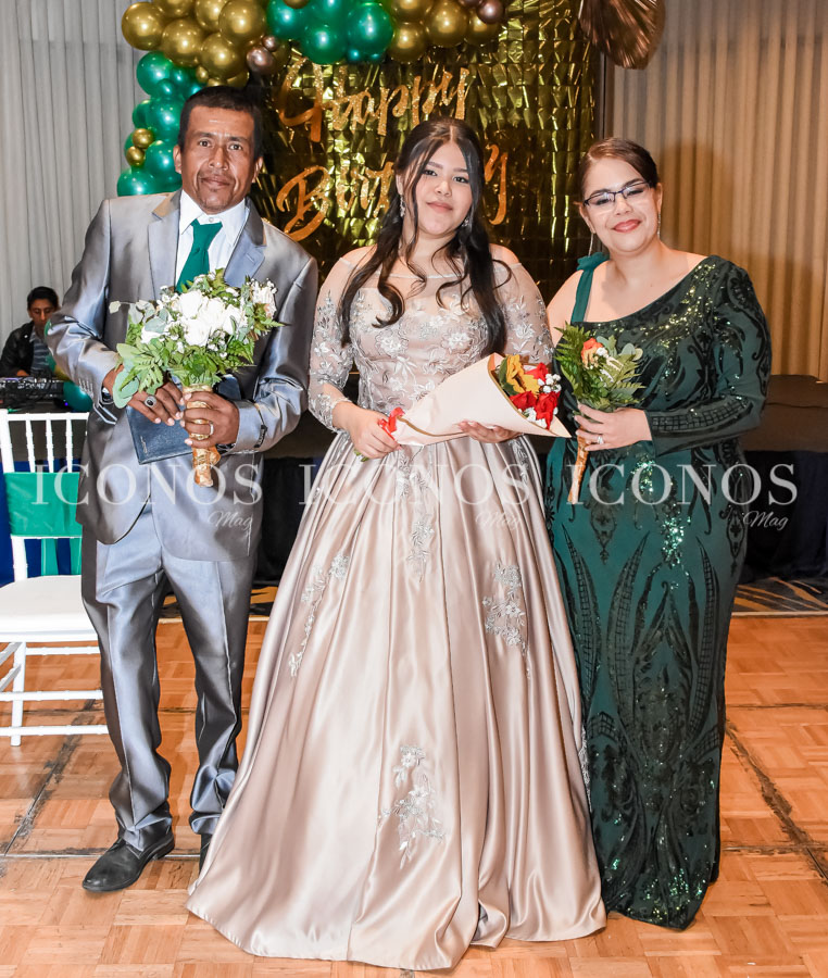 Quince años Elissa Ninoska Laínez Zepeda