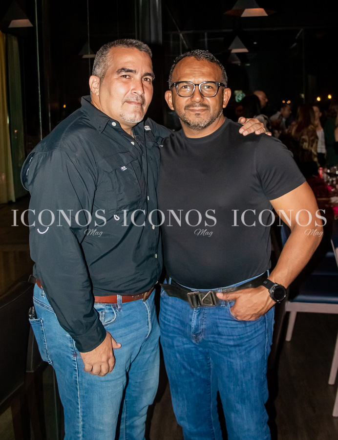 Reencuentro Clase EIS 1993 by Escuela Internacional Sampedrana EIS