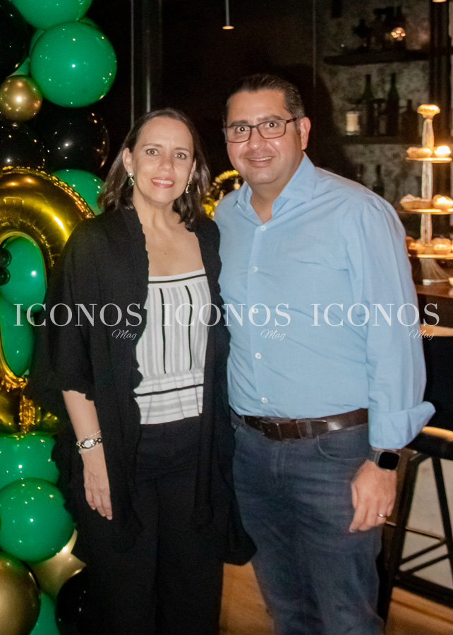 Reencuentro Clase EIS 1993 by Escuela Internacional Sampedrana EIS