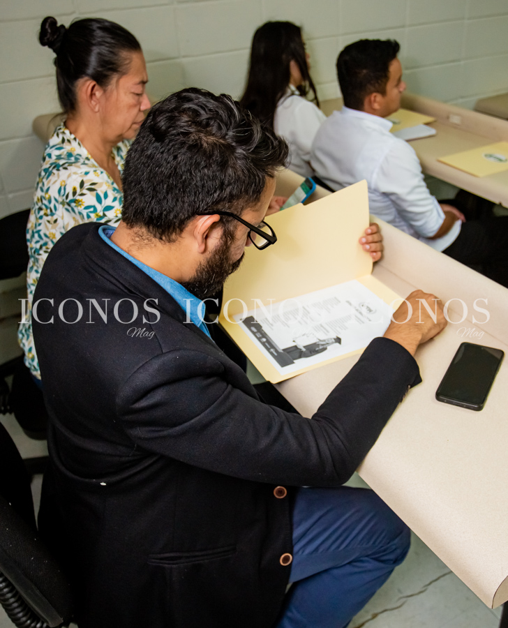 Taller Matemáticas sin temores 2023 by UTH campus Tegucigalpa