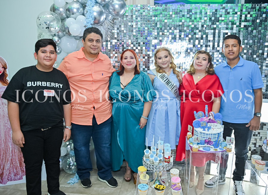 Cumpleaños Ana Isabel Echeverria Leiva