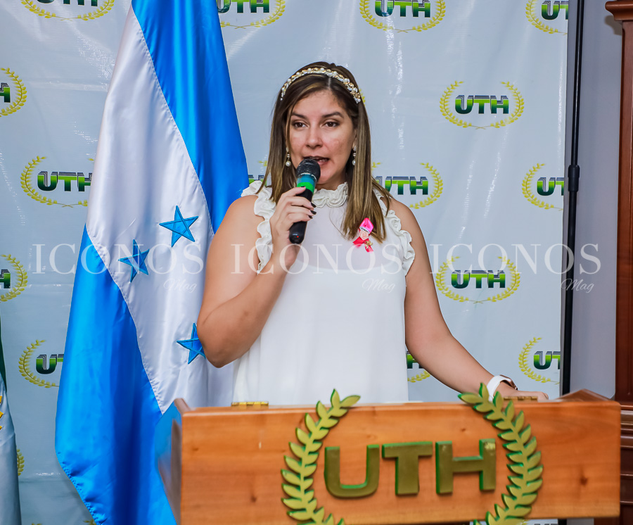 Firma convenio Colegio de Contaduría Pública y UTH Honduras (9)