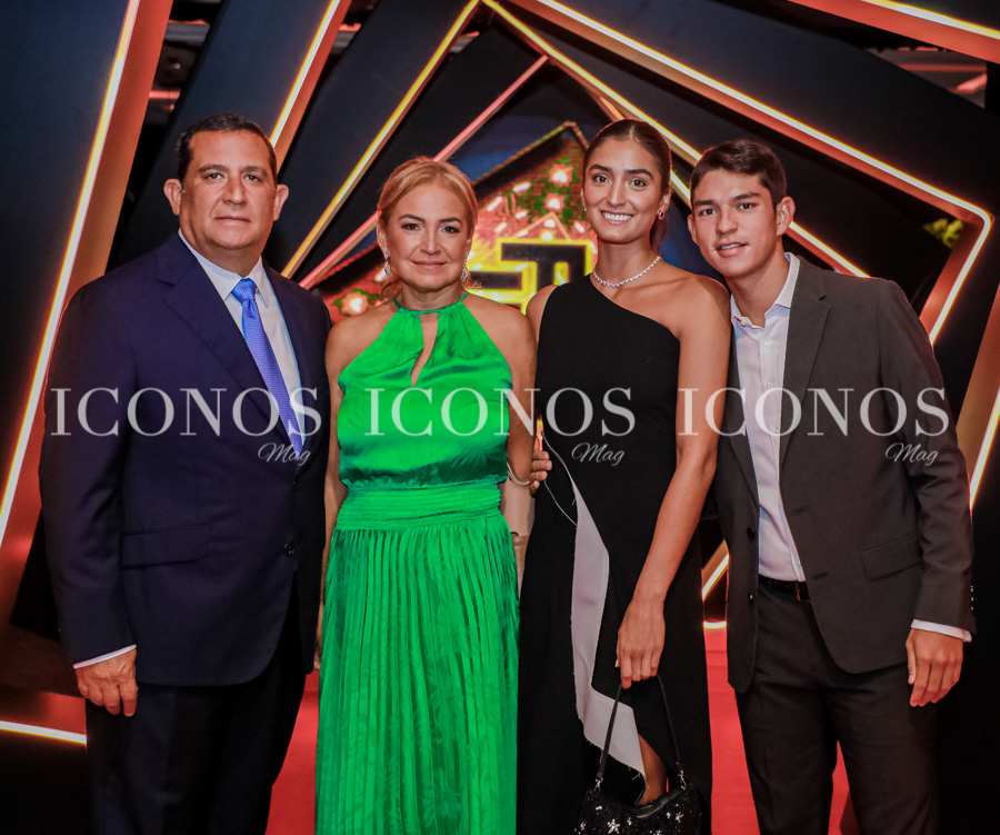 Invitados gala 100 años Grupo Flores Honduras parte 1