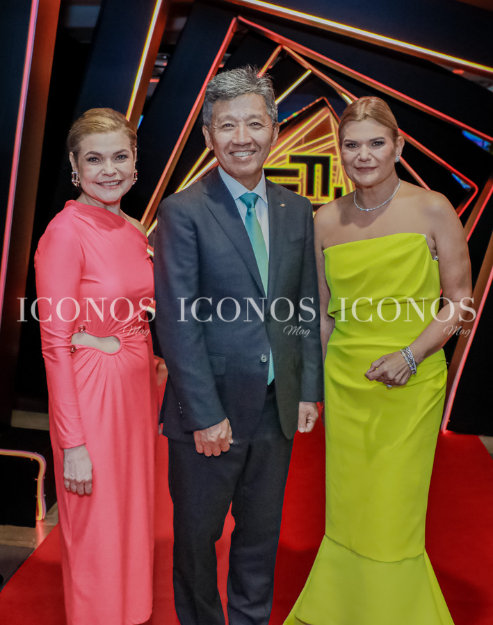 Invitados gala 100 años Grupo Flores Honduras parte 1