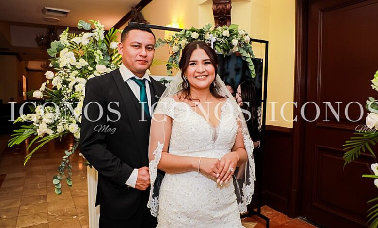 PORTADA Boda Trochez Elvir (1)-min