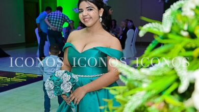 PORTADA Quince Angie Martinez (1)-min