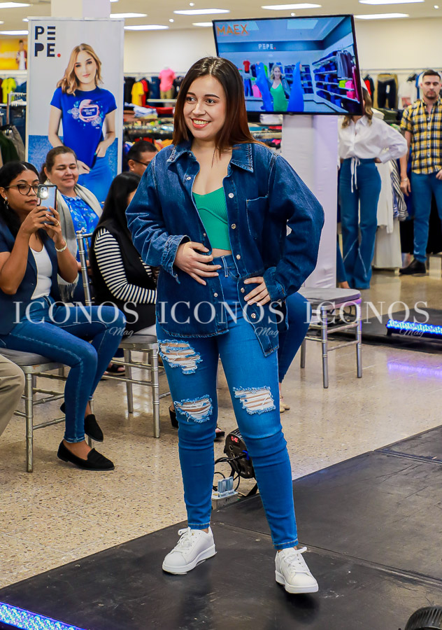 Pasarela primer aniversario Maex Honduras