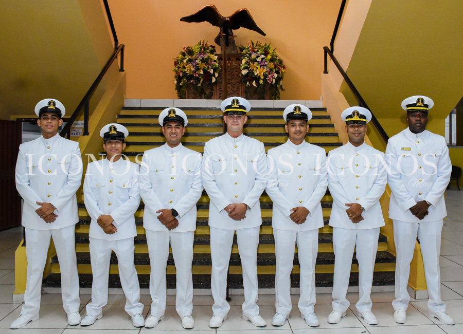Primera graduacion licenciados en gestion portuaria y transporte maritimo UCENM Honduras parte 1