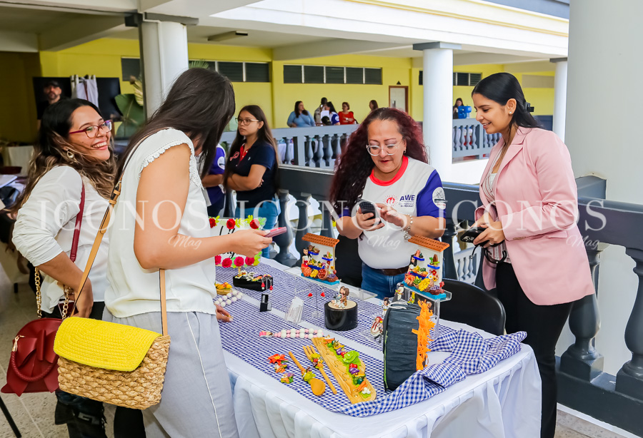 Quinta edición de programa AWE 2023 UTH Honduras