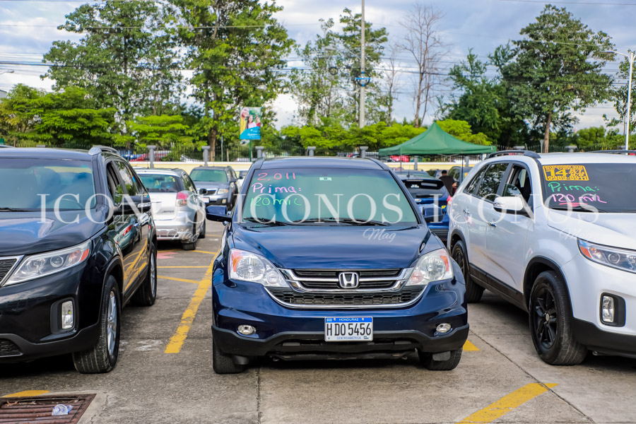 Gran feria creditón de autos San Pedro Sula