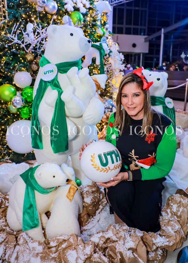 Encendida árbol de Navidad 2023 by Mega Mall y UTH Honduras