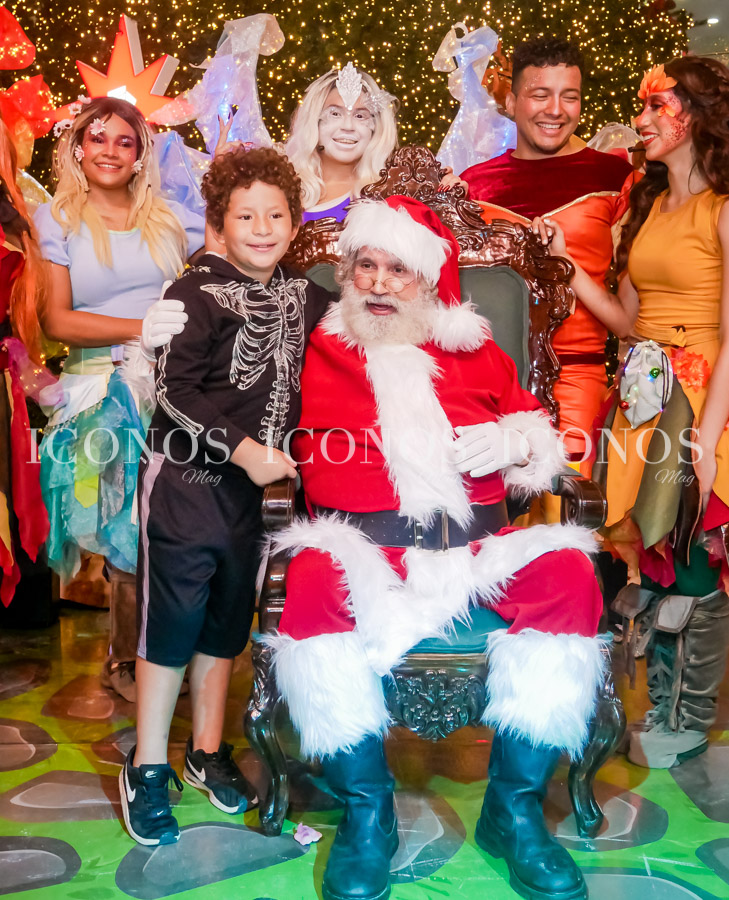 Encendido árbol de Navidad 2023 by Mall Multiplaza San Pedro Sula