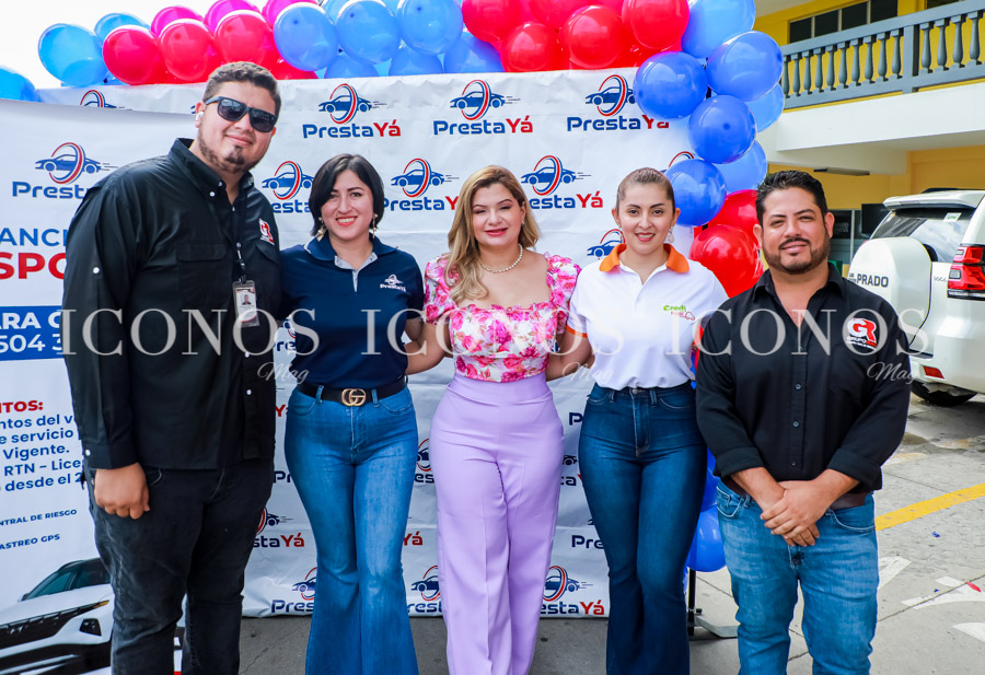 Entrega Camaro 2019 en Feria Creditón 2023 San Pedro Sula