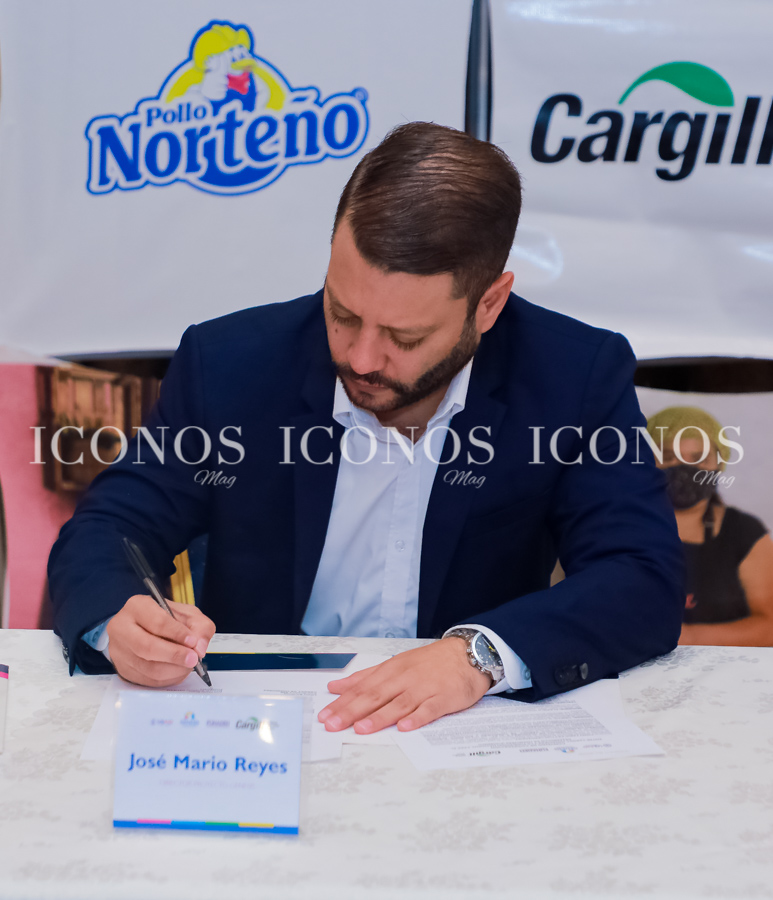 Entrega kits emprendimiento 2023 by Cargill Honduras (17)