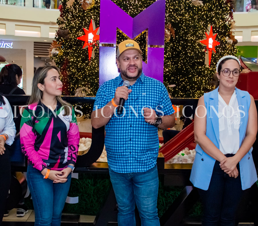 Expo Overland by Mall Multiplaza San Pedro Sula Honduras