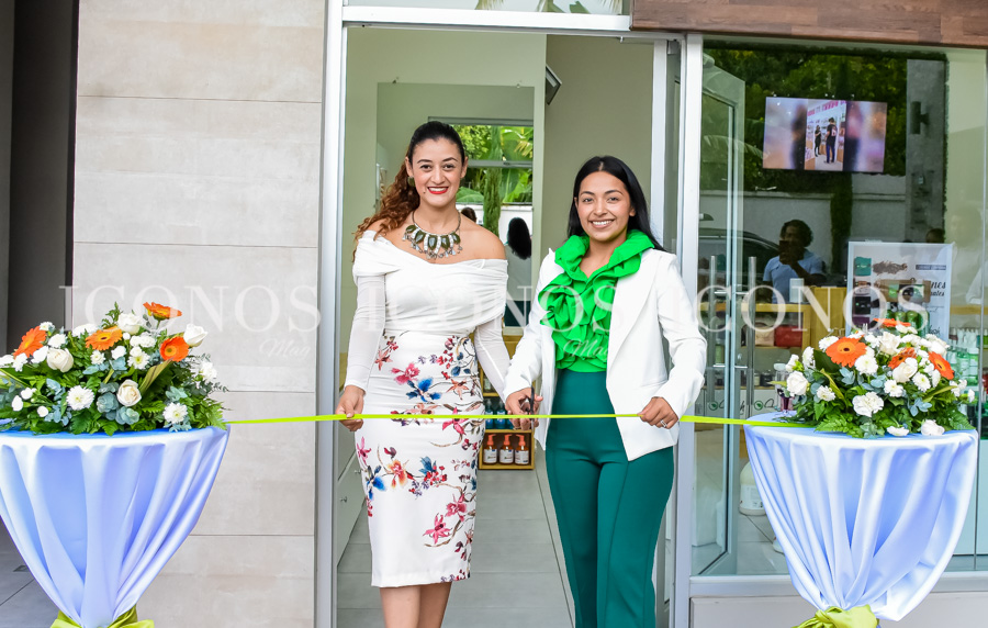 Inauguración franquicia Hush Natural Siguatepeque Honduras