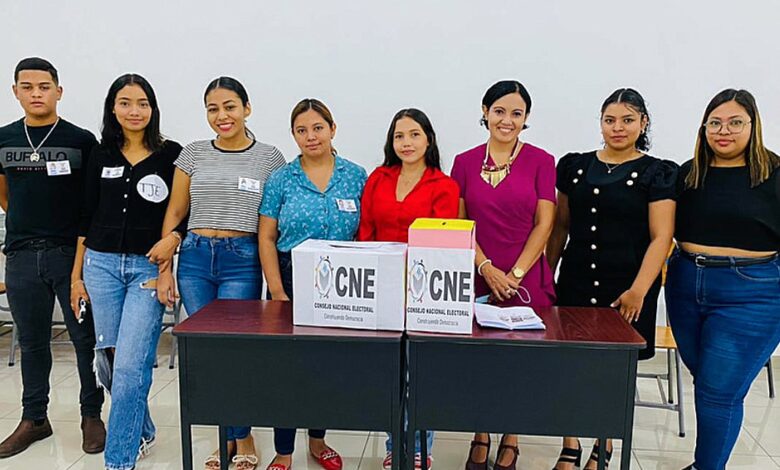 PORTADA-Actividades-ciencias-politicas-by-UCENM-Honduras-min